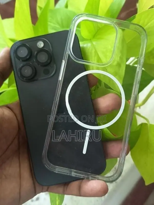 Apple iPhone 15 Pro (Used)