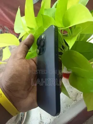 Apple iPhone 15 Pro (Used)