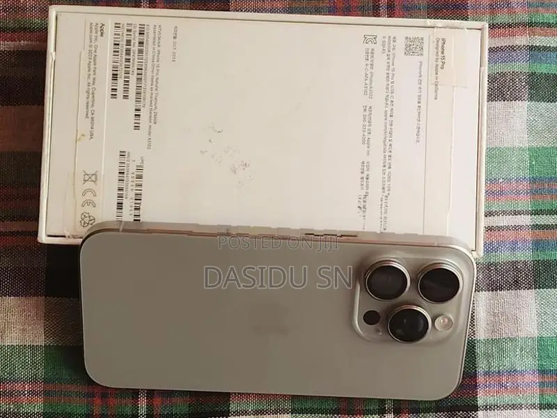 Apple iPhone 15 Pro (Used)