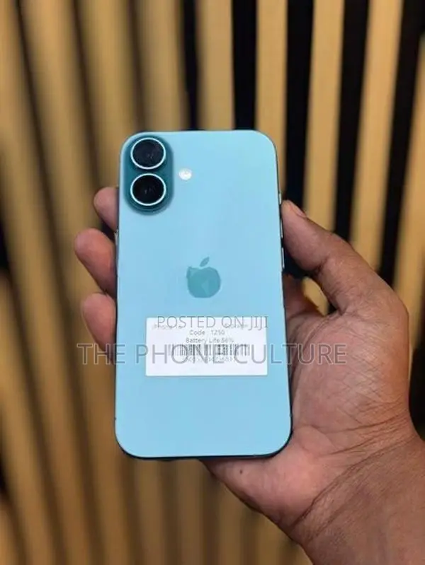 Apple iPhone 16 128GB (Used)