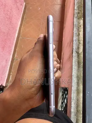 Apple iPhone 11 (Used)