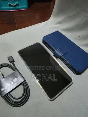 Samsung Galaxy S26 Plus (Used)