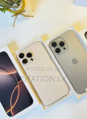 Apple iPhone 16 Pro Max 256GB XA (Used)
