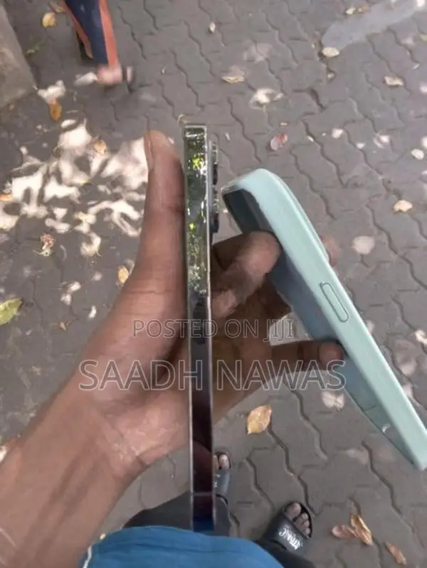 Apple iPhone 14 Pro (Used)