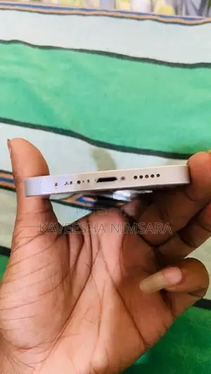 Apple iPhone 14 (Used)