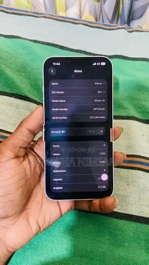 Apple iPhone 14 (Used)