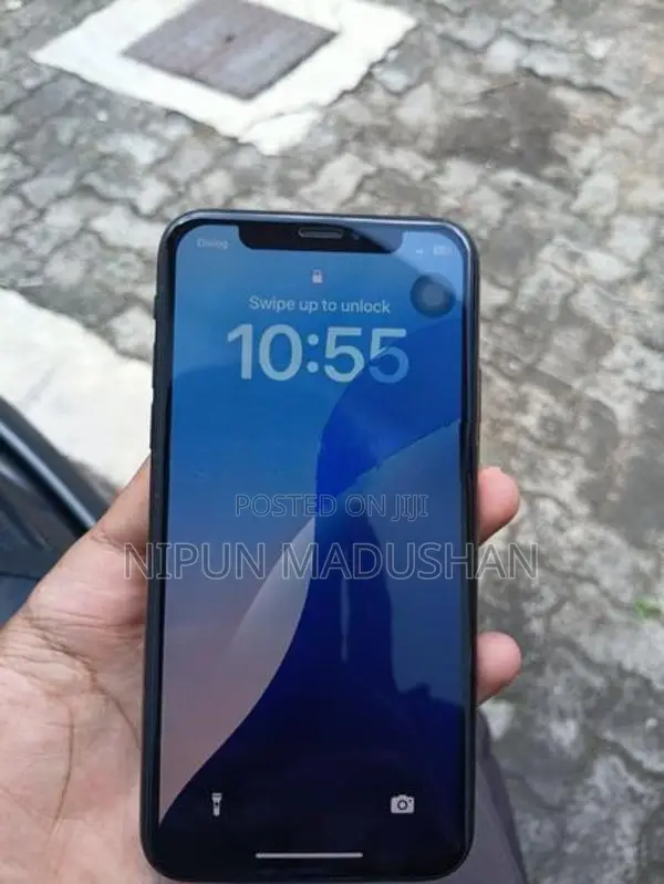 Apple iPhone XS 256GB (Used)