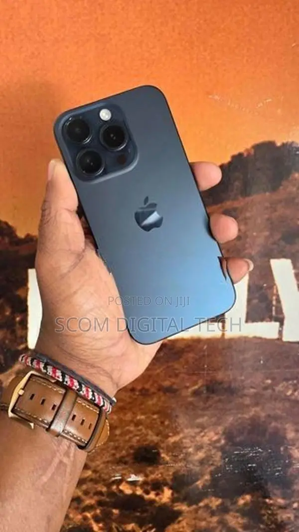 Apple iPhone 15 Pro (Used)