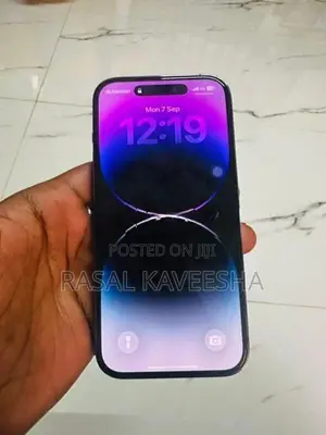 Apple iPhone 14 Pro (Used)