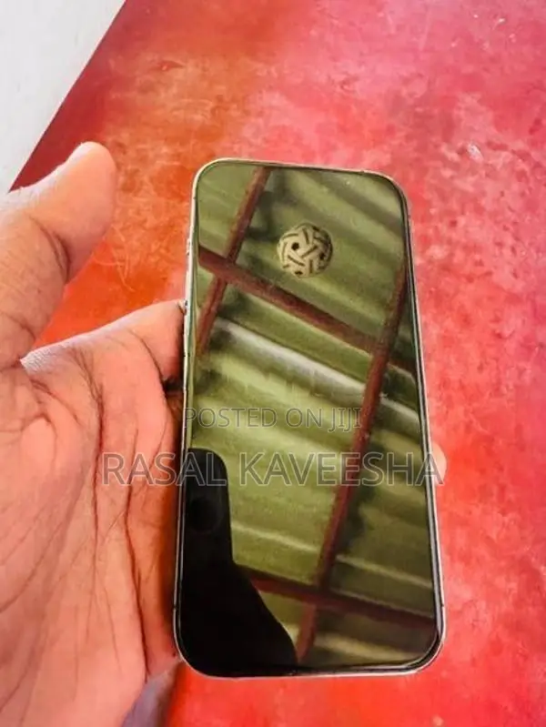 Apple iPhone 14 Pro (Used)