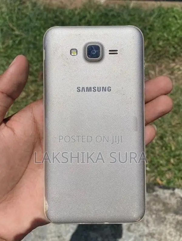 Samsung Galaxy J7 (Used)
