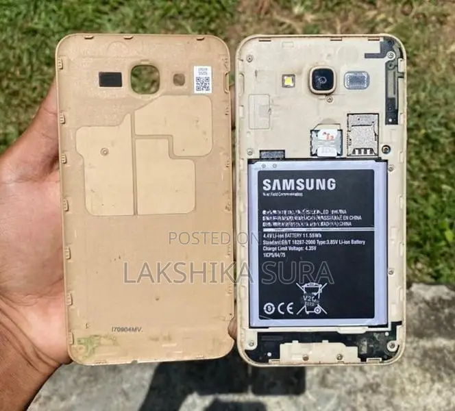 Samsung Galaxy J7 (Used)
