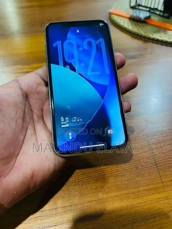 Apple iPhone 11 Pro (Used)