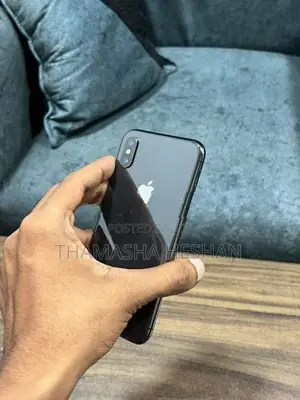 Apple iPhone X (Used)
