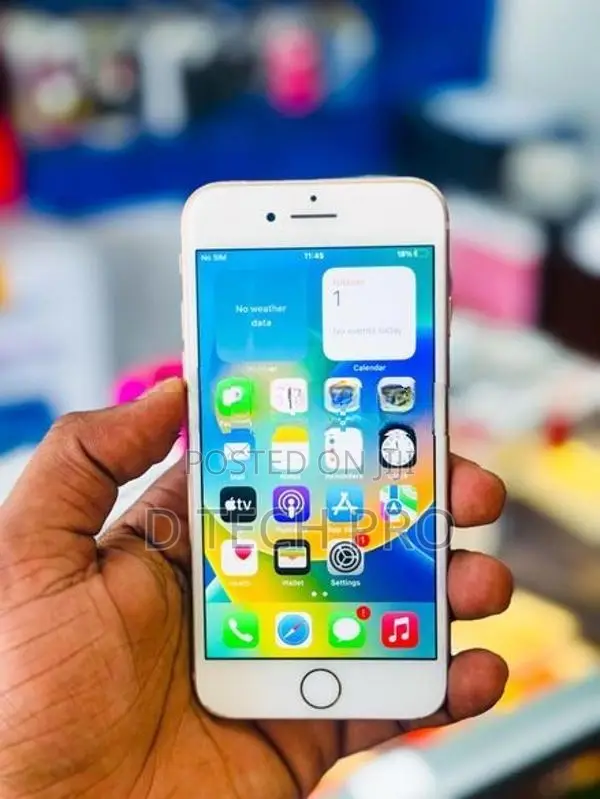 Apple iPhone 8 (Used)