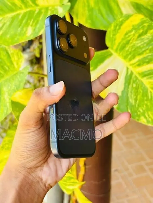 Apple iPhone 17 Pro (Used)