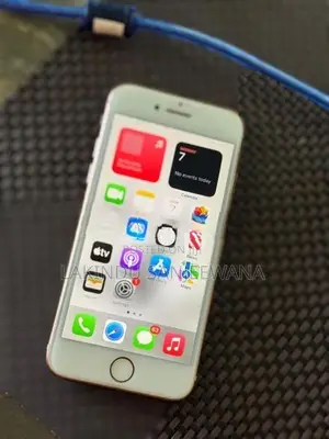 Apple iPhone 8 (Used)