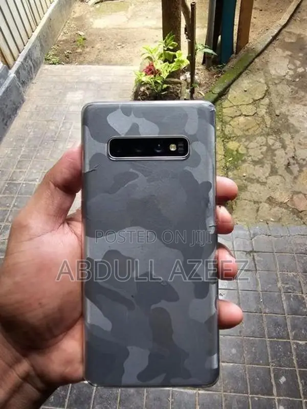 Samsung Galaxy S10 Plus (Used)