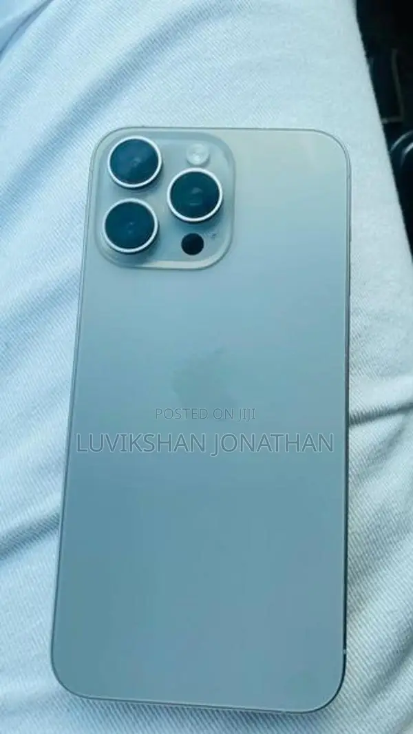 Apple iPhone 15 Pro Max (Used)