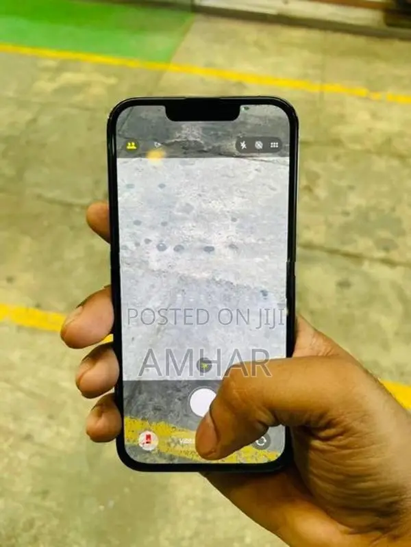 Apple iPhone 13 Pro (Used)