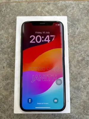 Apple iPhone XS (Used)