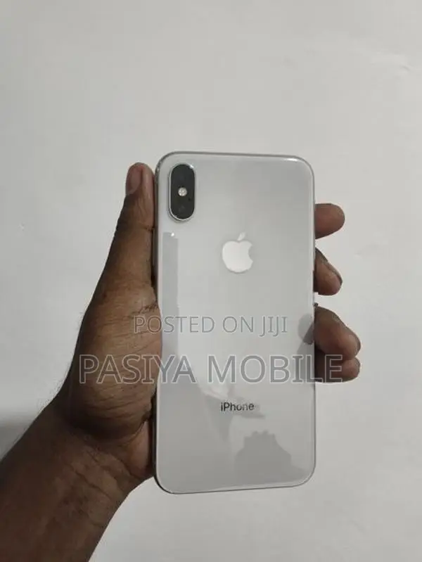 Apple iPhone X (Used)