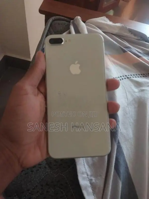 Apple iPhone 8 Plus (Used)