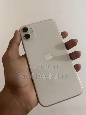 Apple iPhone 11 (Used)