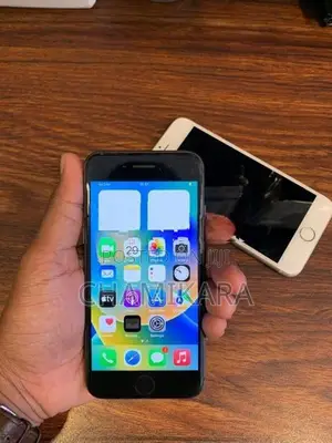 Apple iPhone 8 (Used)