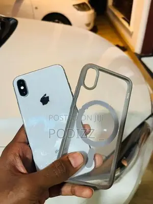 Apple iPhone XS (Used)