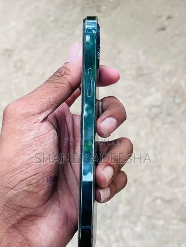 Apple iPhone 12 Pro (Used)