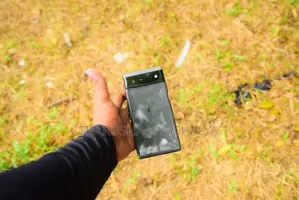 Google Pixel 6 (Used)