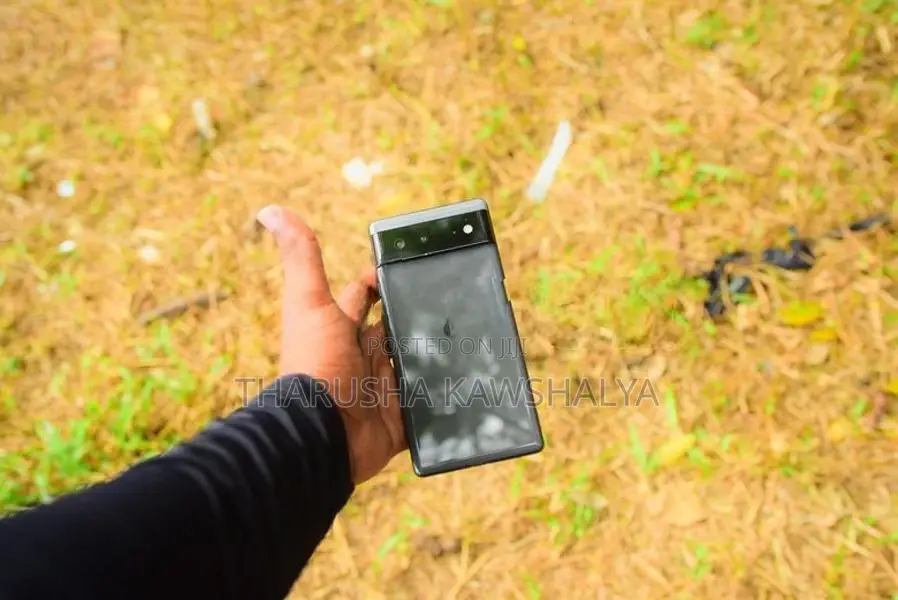 Google Pixel 6 (Used)