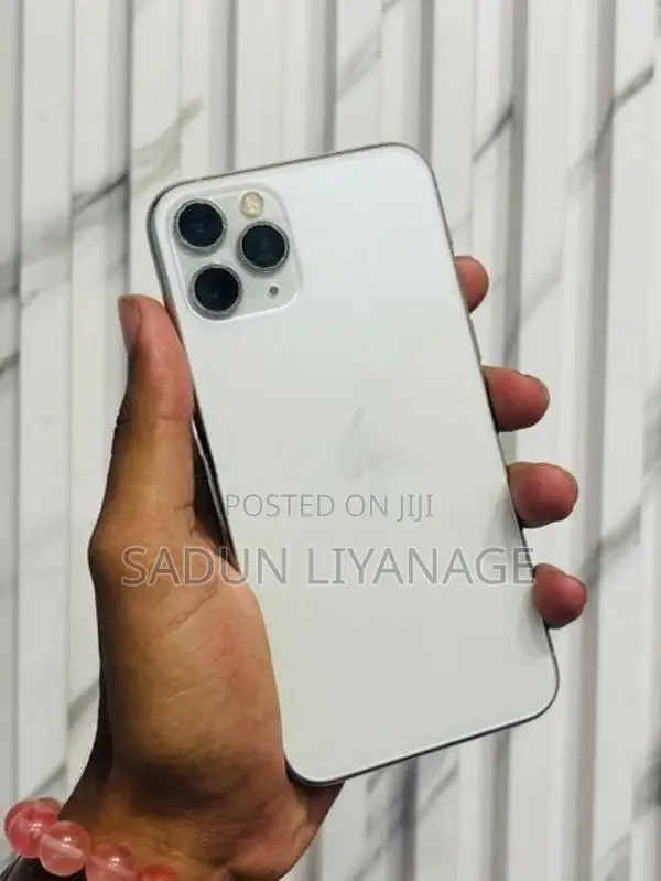 Apple iPhone 11 Pro 256GB (Used)
