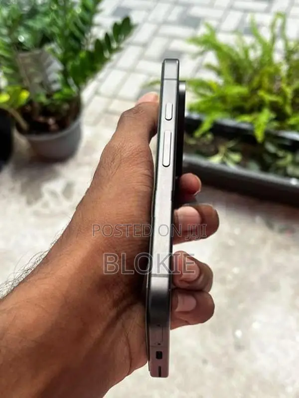 Google Pixel 9 (Used)