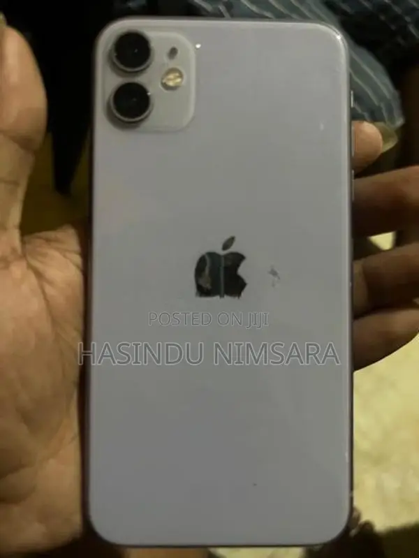 Apple iPhone 11 (Used)