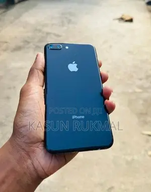 Apple iPhone 8 Plus (Used)