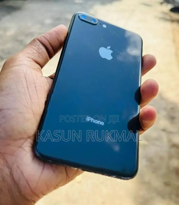 Apple iPhone 8 Plus (Used)