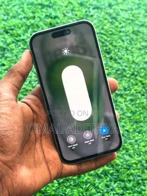 Apple iPhone 15 (Used)