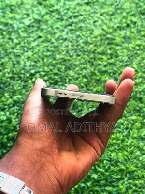 Apple iPhone 15 (Used)