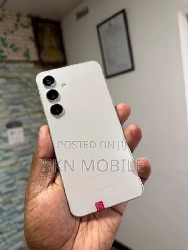 Samsung Galaxy S21 8GB 256GB 5G (Used)