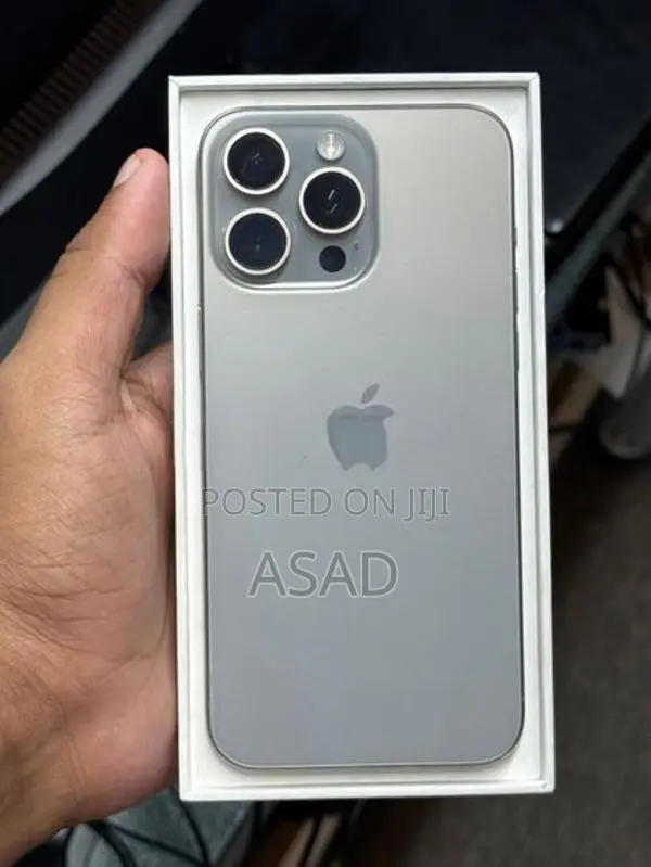 Apple iPhone 15 Pro Max (Used)