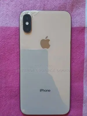 Apple iPhone XS (Used)