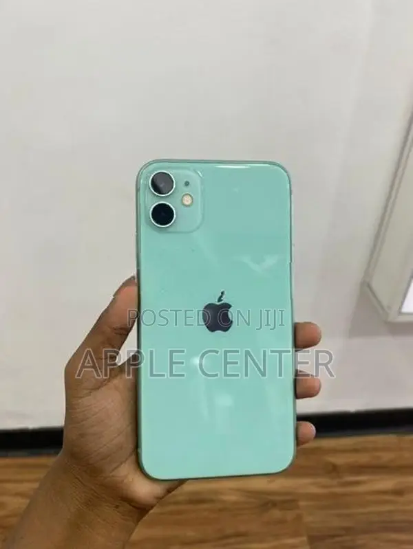 Apple iPhone 11 (Used)