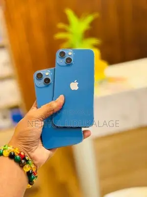 Apple iPhone 13 128GB (Blue) (Used)