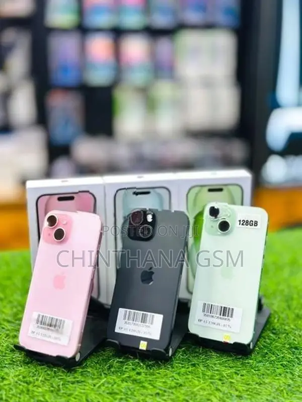 Apple iPhone 15 128GB (Used)