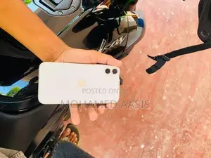 Apple iPhone 11 (Used)