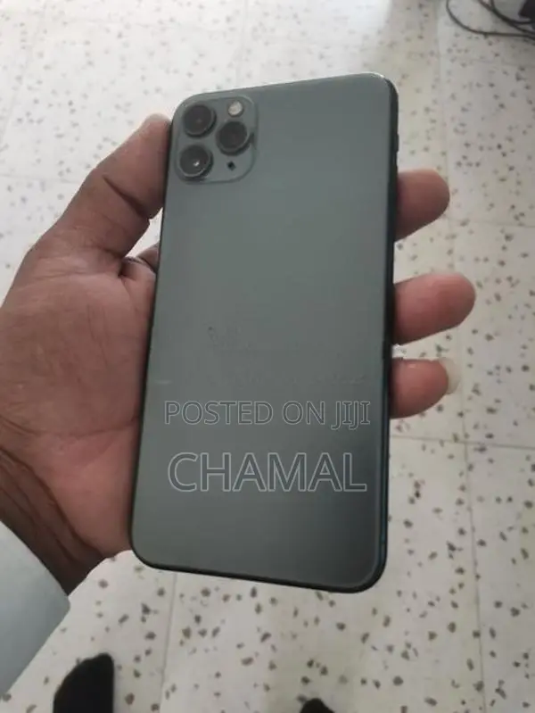 Apple iPhone 11 Pro Max (Used)