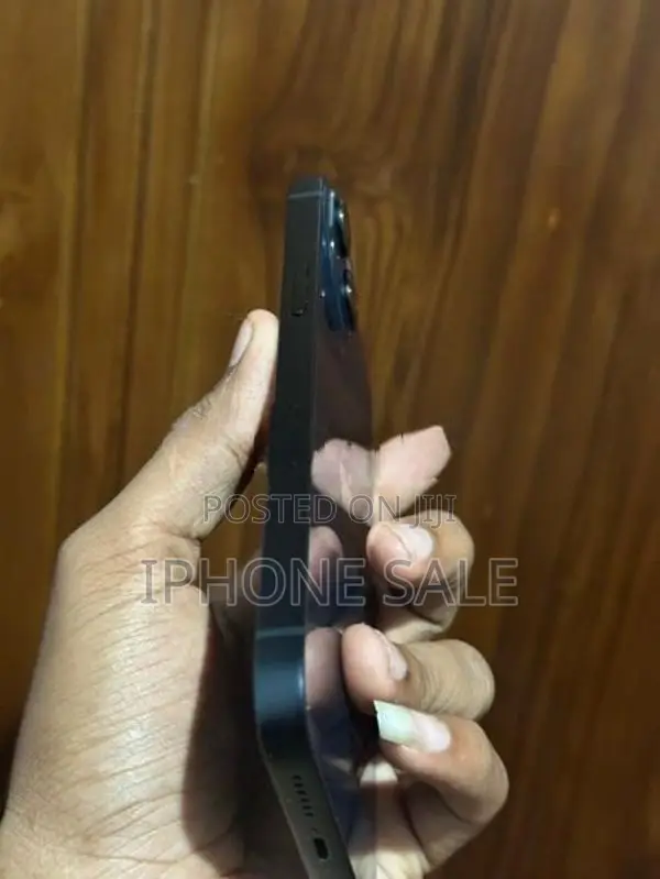 Apple iPhone 14 Plus (Used)
