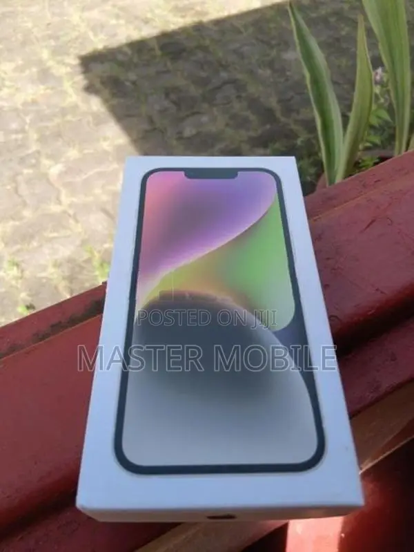 Apple iPhone 14 (Used)